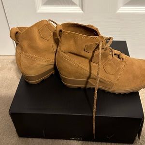 Sorel Suede Leather wedge